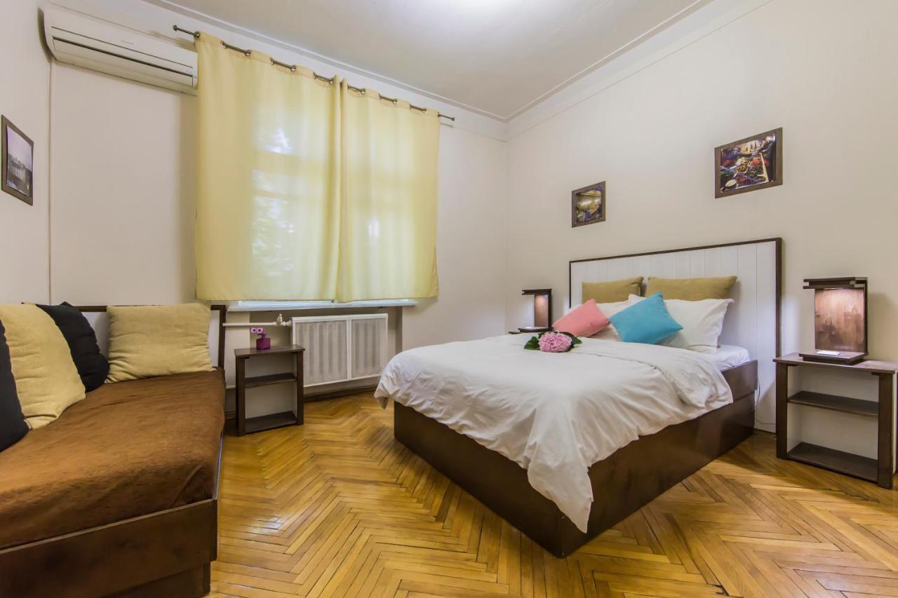 2Х-Кімнатна Квартира На Майдані Незалежності Kiev Extérieur photo