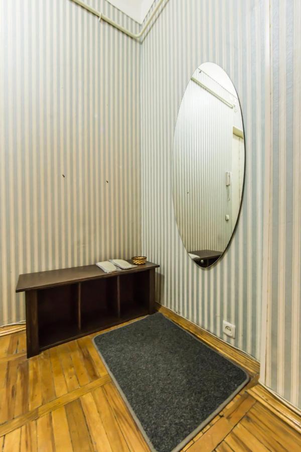 2Х-Кімнатна Квартира На Майдані Незалежності Kiev Extérieur photo